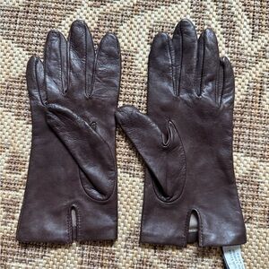 Lord & Taylor Brown Leather Gloves Silk Lined Ladies Size 7